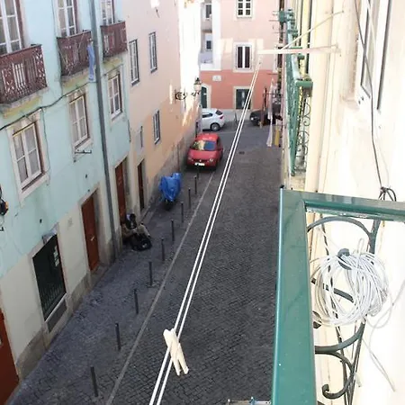 The Blue House - Lively Bairro Alto Apartment Lisbon Room photo